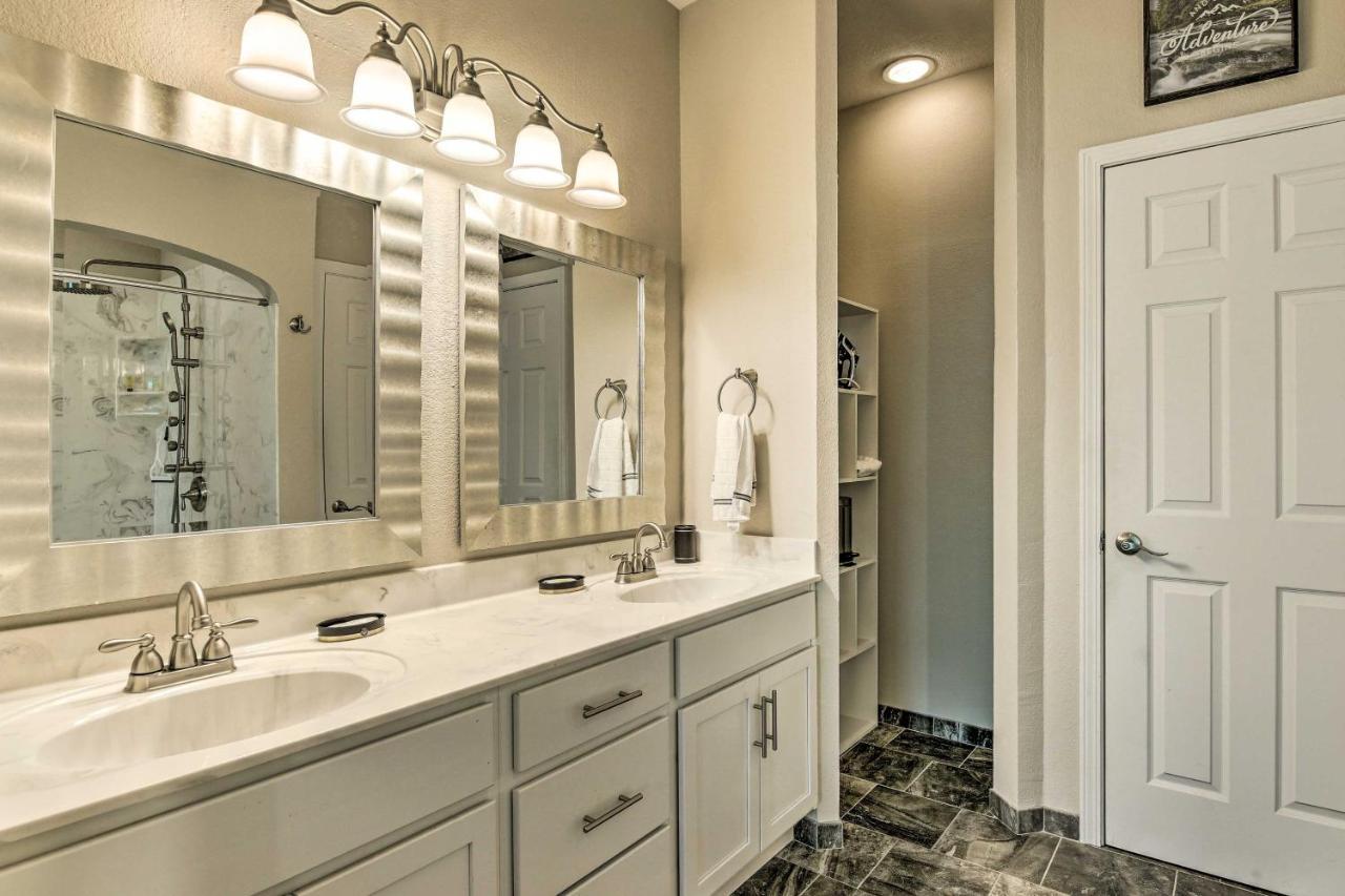 Ground-Floor Branson Condo With Community Perks Buitenkant foto