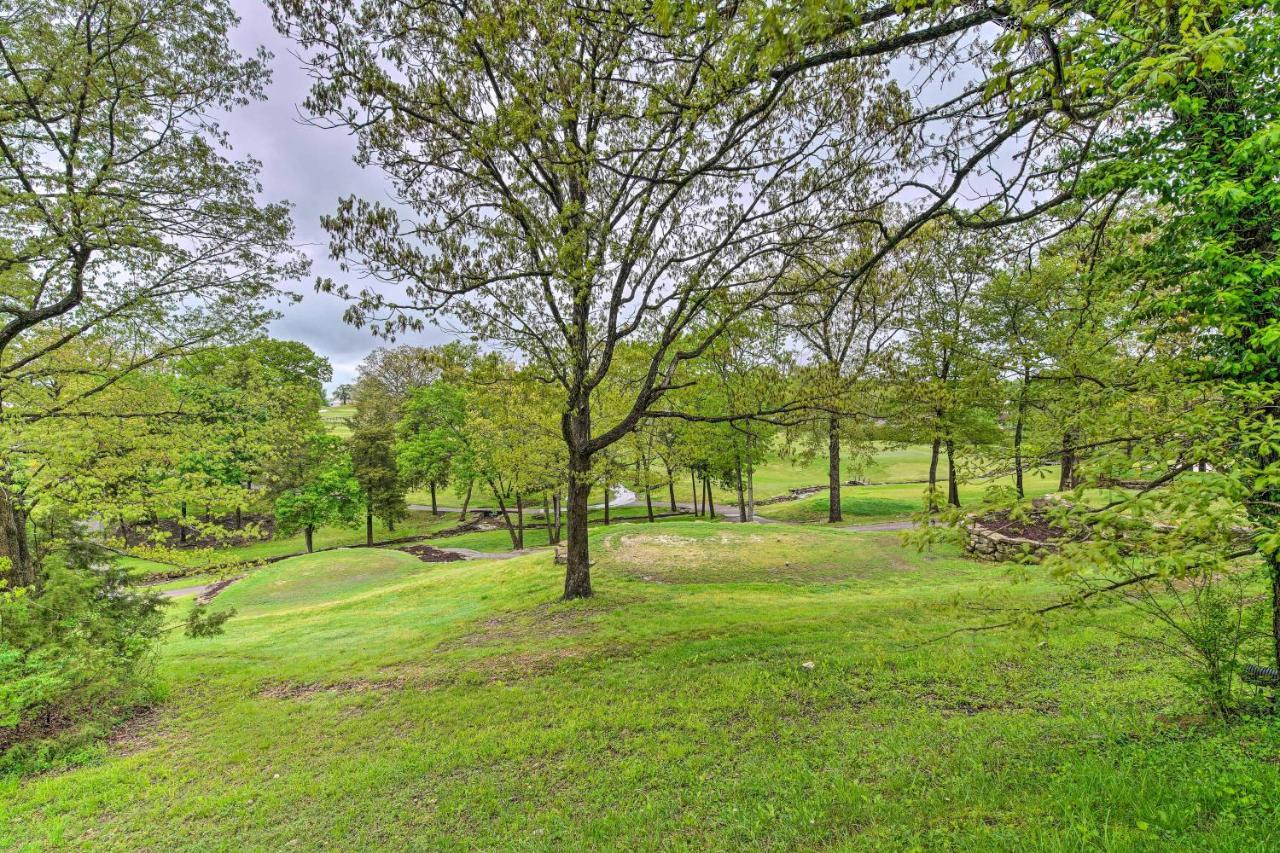 Ground-Floor Branson Condo With Community Perks Buitenkant foto