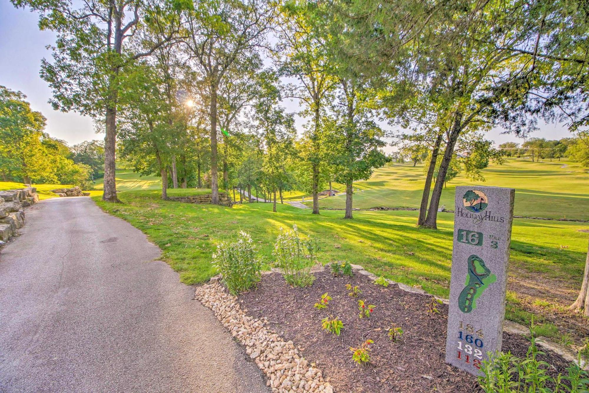 Ground-Floor Branson Condo With Community Perks Buitenkant foto