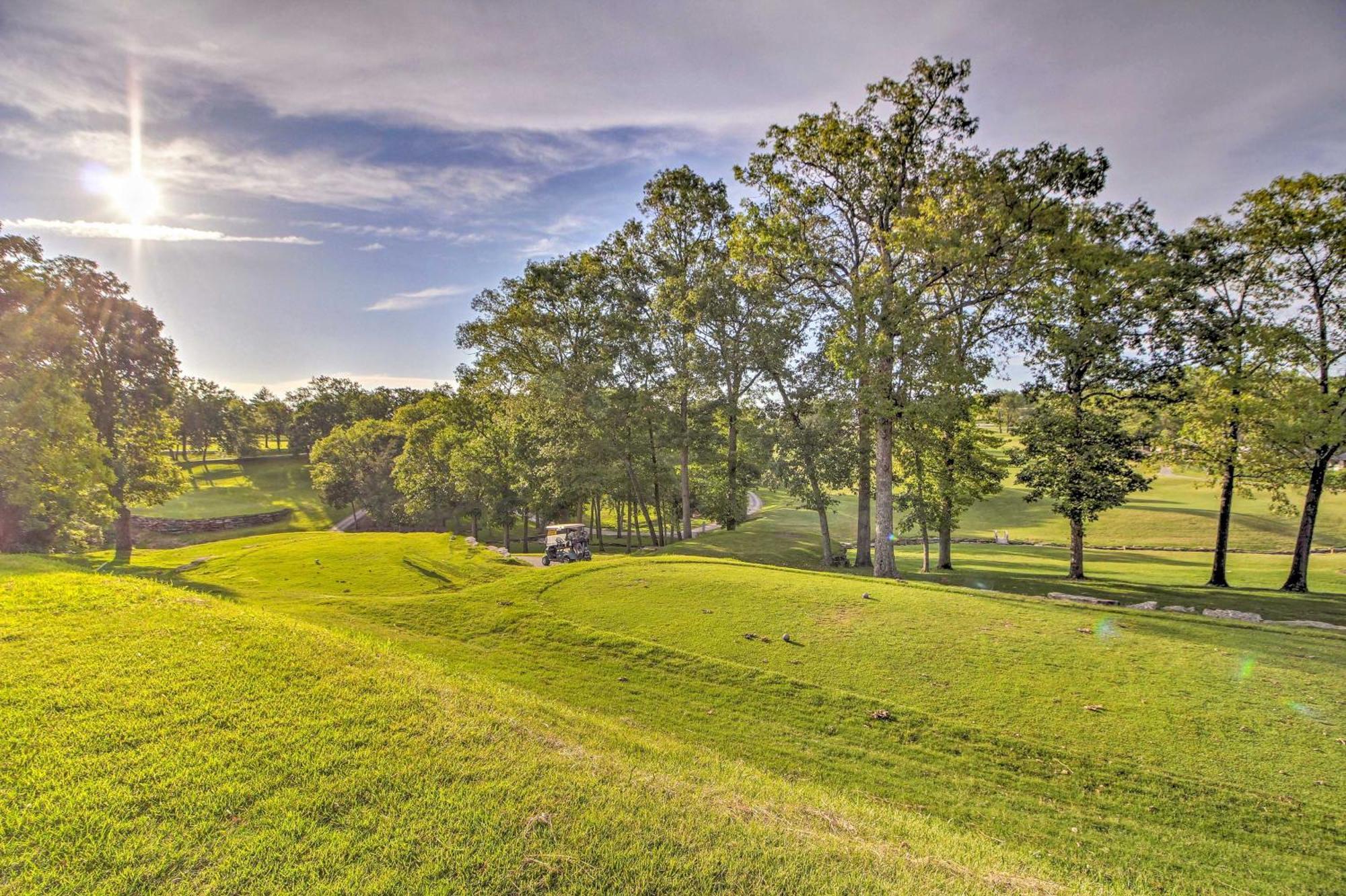 Ground-Floor Branson Condo With Community Perks Buitenkant foto