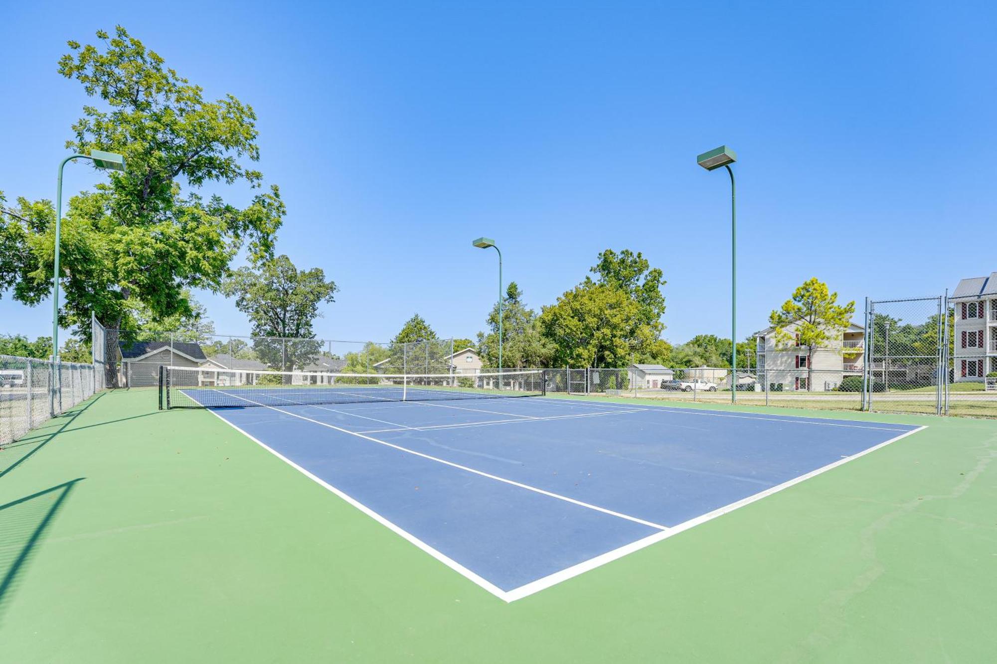 Ground-Floor Branson Condo With Community Perks Buitenkant foto
